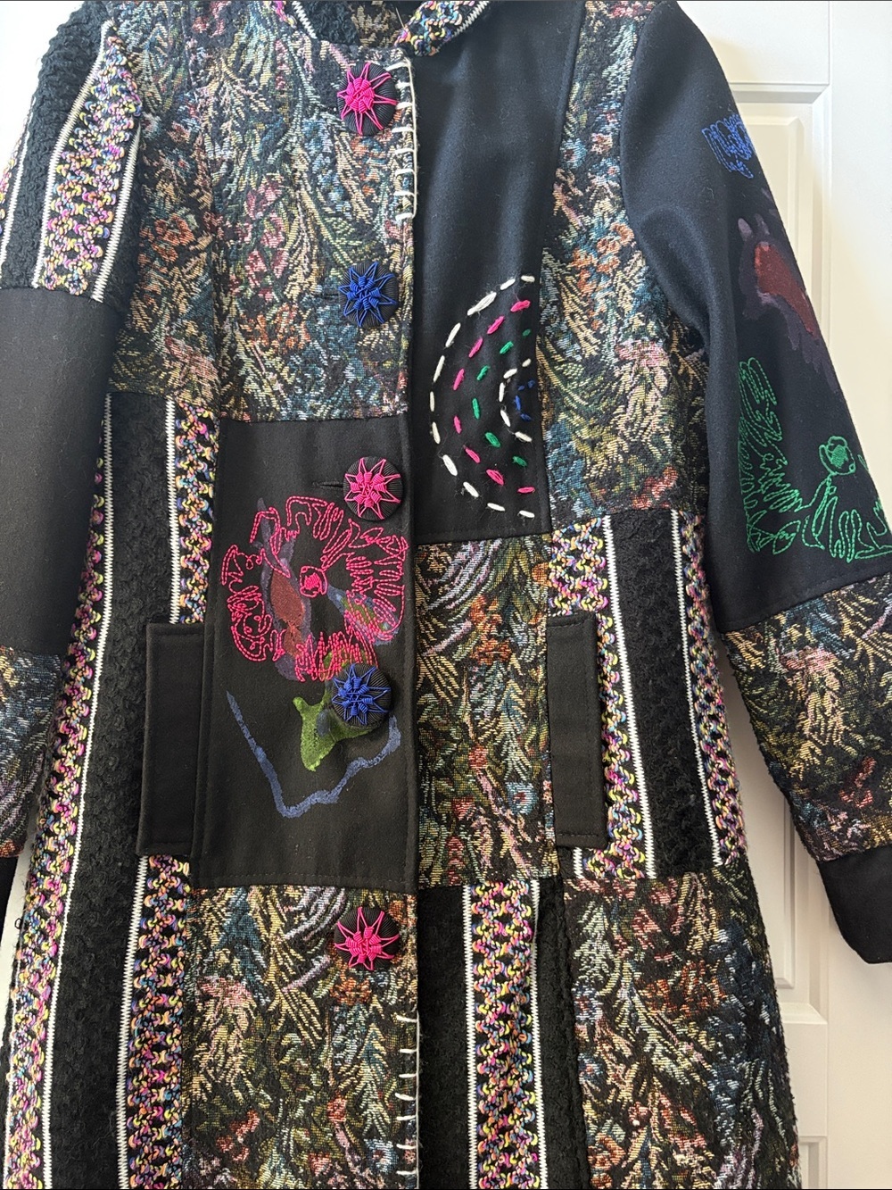 KESSLEY Patchwork Embroidered Hooded Jacket – Size M - Picture 5 of 16